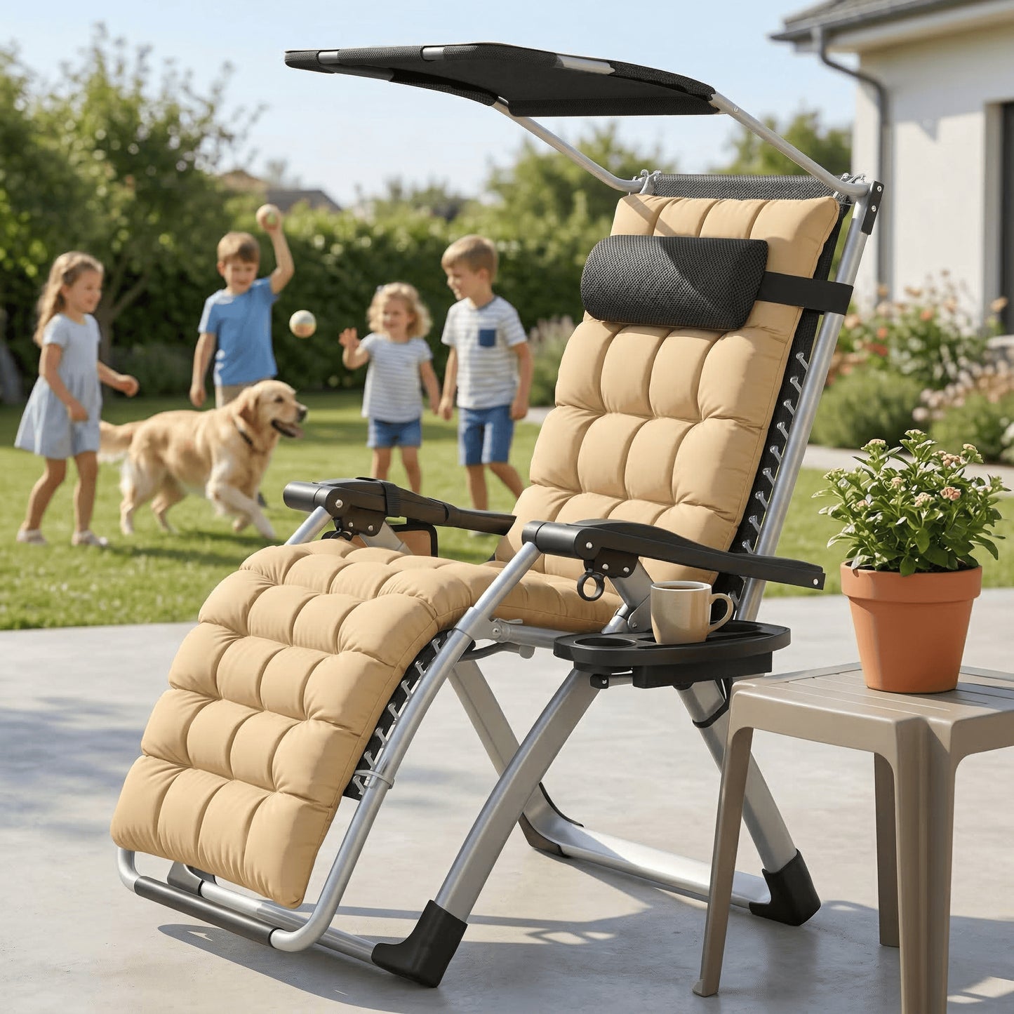 Lounge de soleil avec auvent, chaise longue pliable, très large, dossier réglable, coussin épaissi ergonomique, oreiller cervical, poches latérales, porte-gobelets, gris noir, gris clair, beige