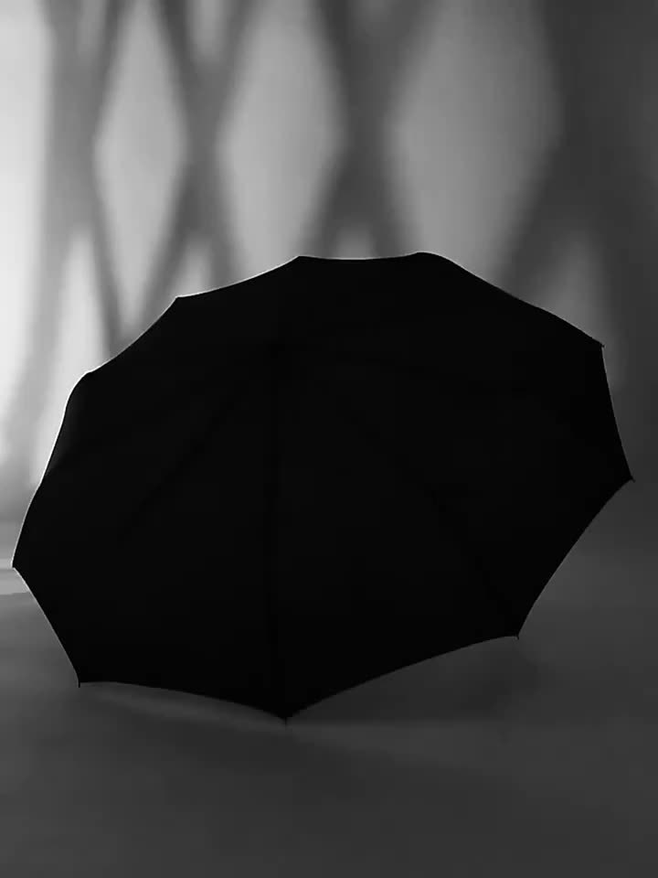 MEI QI LIN Parapluie de Golf Compact de Voyage avec 10 Baleines, Ouvre/Ferme Automatique, Léger et Portable pour Usage Extérieur, Auvent 10% Plus Grand, Cadre Durable, Idéal pour Hommes et Femmes, S'adapte à un Sac à Dos ou une Bourse