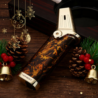 Briquet en métal, motifs exquis de tête inclinée, poli, coupe-vent, rechargeable, au butane, triple jet, flamme bleue, en alliage de zinc, plus facile à utiliser pour une meilleure expérience de camping, barbecue, bougies (butane non inclus)