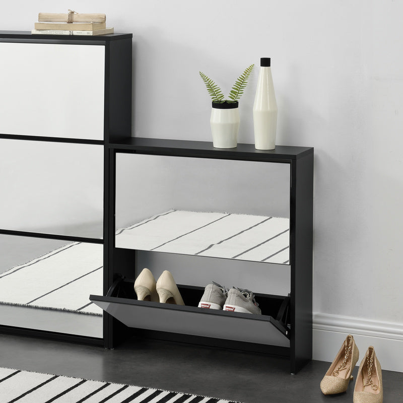 Armoire à chaussures Vogar avec portes miroir de différentes couleurs et tailles