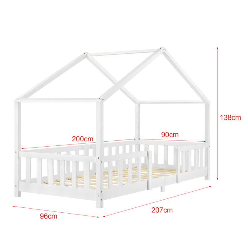 Lit pour enfants Treviolo de style maison avec protection contre les chutes en bois de pin