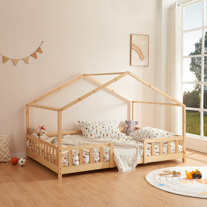 Lit pour enfants Treviolo de style maison avec protection contre les chutes en bois de pin