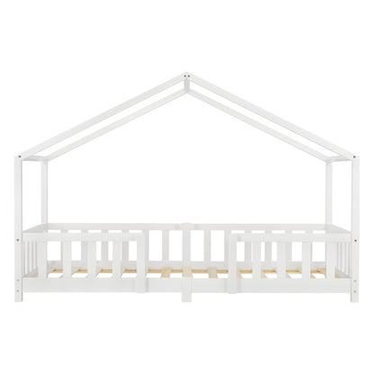 Lit pour enfants Treviolo de style maison avec protection contre les chutes en bois de pin