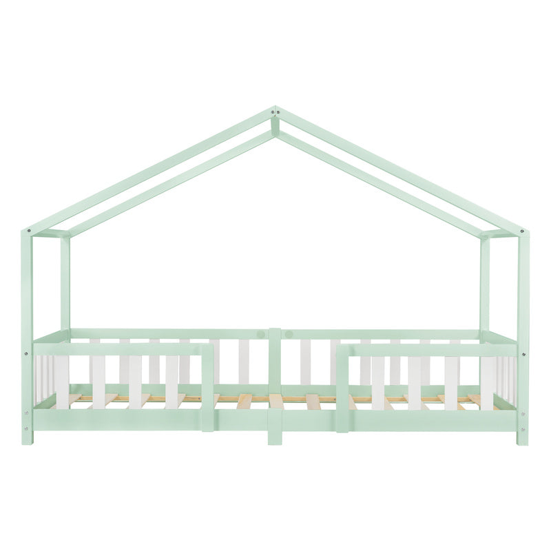 Lit pour enfants Treviolo de style maison avec protection contre les chutes en bois de pin