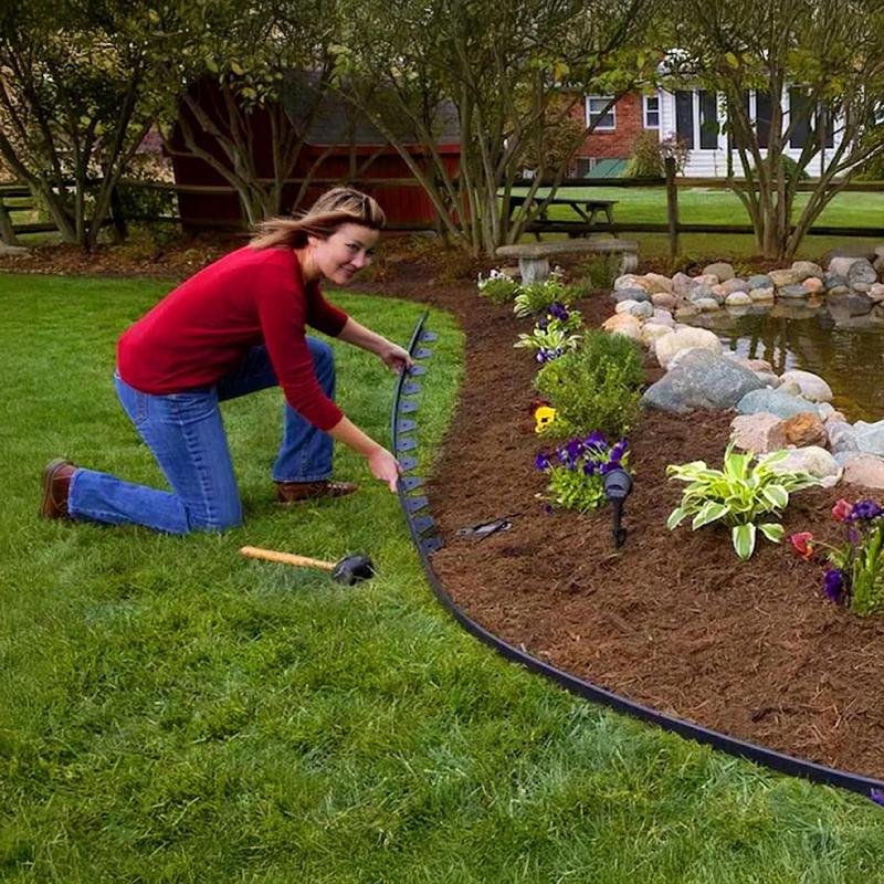 Ensemble de bordure de jardin 10M bordure en plastique noir avec 20 clous, pour définir les lits, les chemins, les parterres et les bords de pelouse, flexible, résistant aux conditions météorologiques, facile à assembler et à former en n'importe quelle fo
