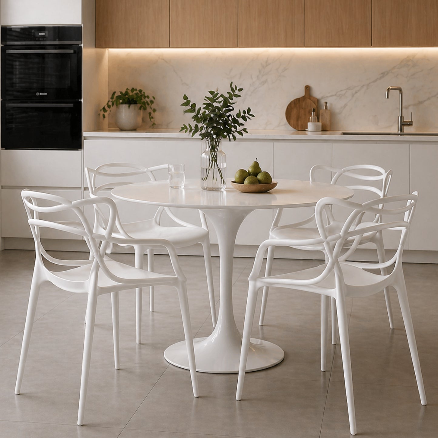 Baroni Home Lot de 4 chaises en plastique blanc – Empilables, prêtes à l'emploi sans assemblage requis, faciles à nettoyer, avec pieds antidérapants pour une stabilité accrue – Idéales pour cuisine, salon, salle à manger, jardin, terrasse ou balcon – Assi