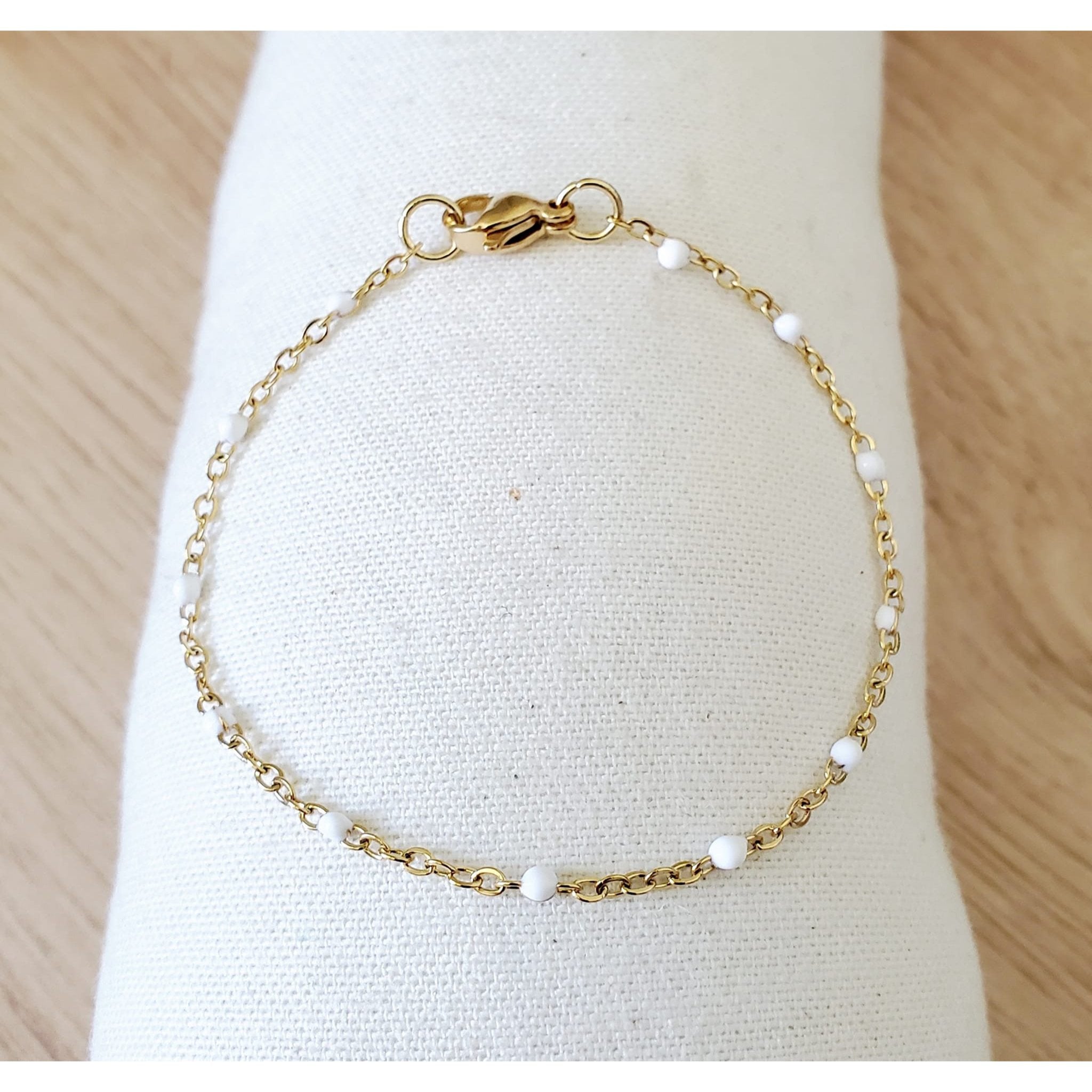 Bracelet perles d'email chaine acier inoxydable couleur or artisanal fait main