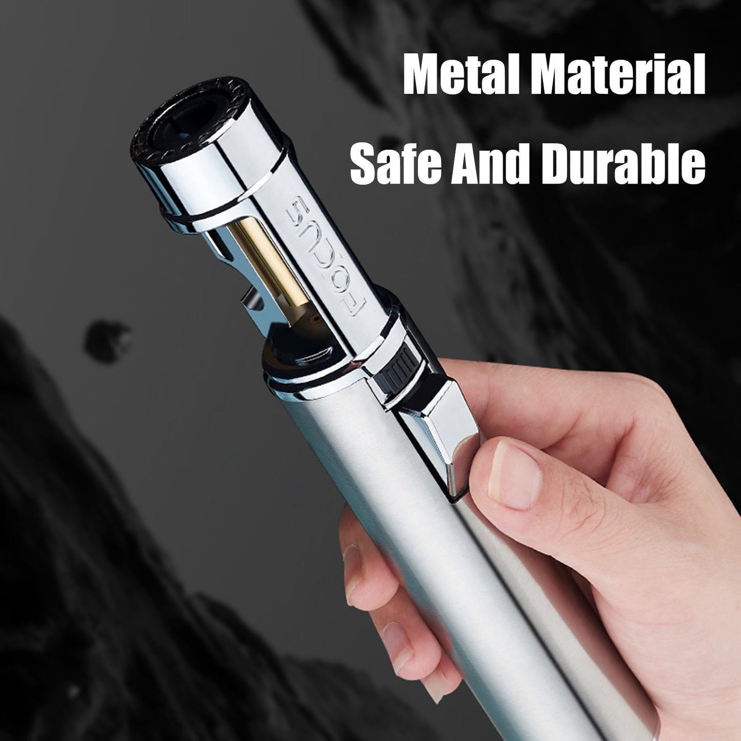 Briquet Torche Métallique, Classique Grand Briquet Portable Poli Coupe-Vent Rechargeable Butane Flamme Jet Bleue avec Fonction Ouvre-Bouteille, Fabriqué en Alliage de Zinc, Plus Facile à Utiliser pour une Meilleure Expérience de Camping Barbecue Industrie