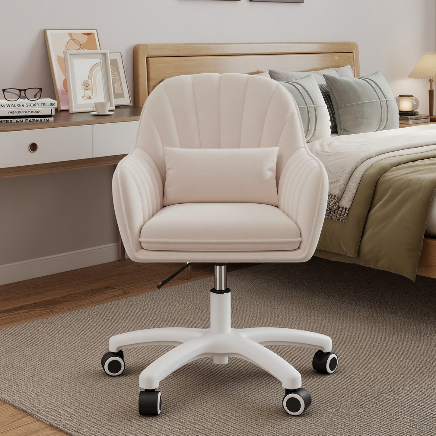 Chaise de Bureau Modèle 118, Version Compacte