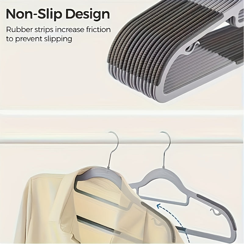 50 pièces Cintres en Plastique Antidérapants Robustes, Design Économiseur d'Espace Sans Marques avec Encoches pour Épaules, Finition Gris-Blanc Multicolore, Durables et Solides pour Organisation de Garde-Robe, Rangement de Vêtements, Design Épaules Encoch