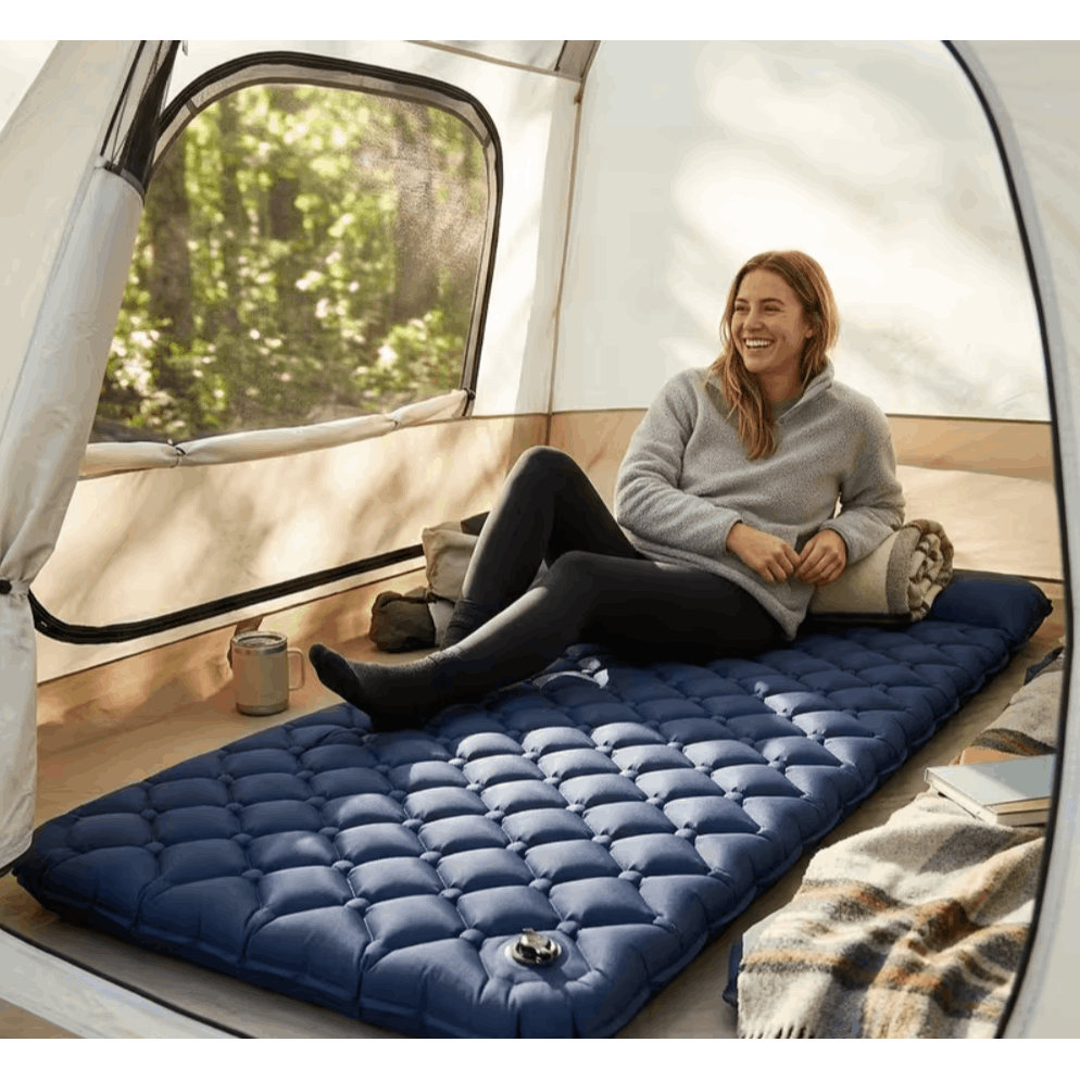 Matelas Gonflable Simple Touristique TOUROIST 190X58X5Cm XXL. Matelas Gonflable et de Camping Léger Karimata en Bleu Marine. Matelas de Camping Durable avec Garnissage Ergonomique en losange. Matelas Gonflable Simple pour Tente avec Oreiller Profilé. Mate