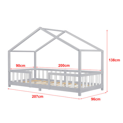 Lit pour enfants Treviolo de style maison avec protection contre les chutes en bois de pin