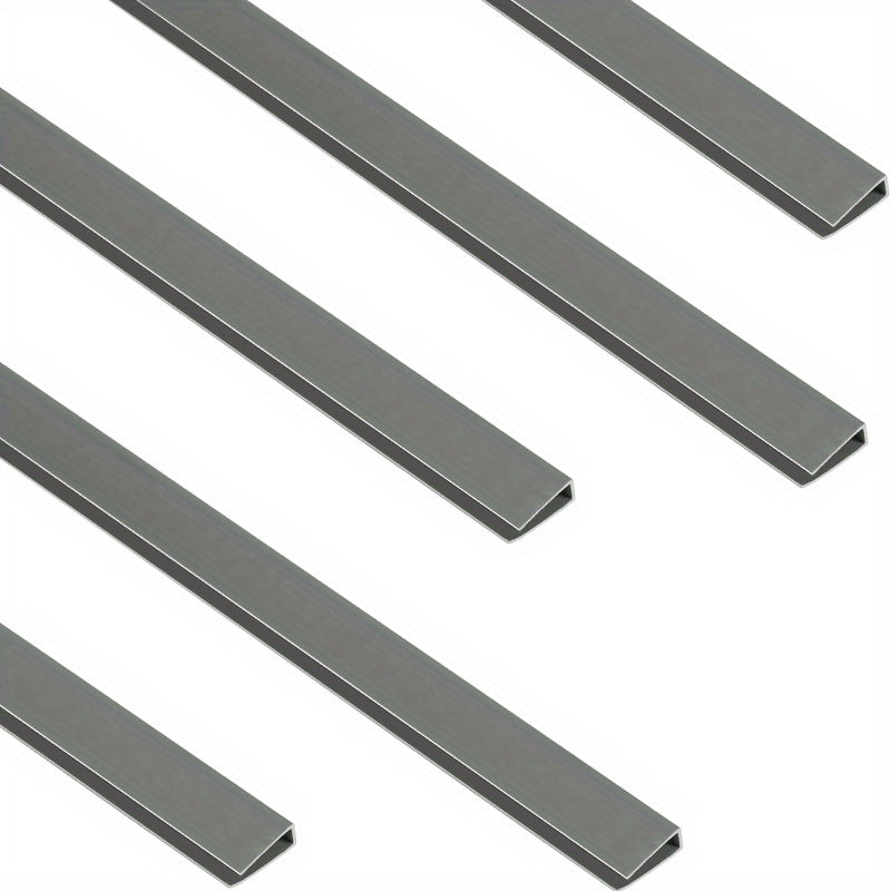 Profil de couverture de clôture en PVC, 5 pièces X 1M, conçu comme un accessoire de protection pour les écrans d'intimité en PVC. Chaque profil mesure 1M de long, disponible en pack de 5. Durable, résistant aux intempéries et facile à installer, idéal pou