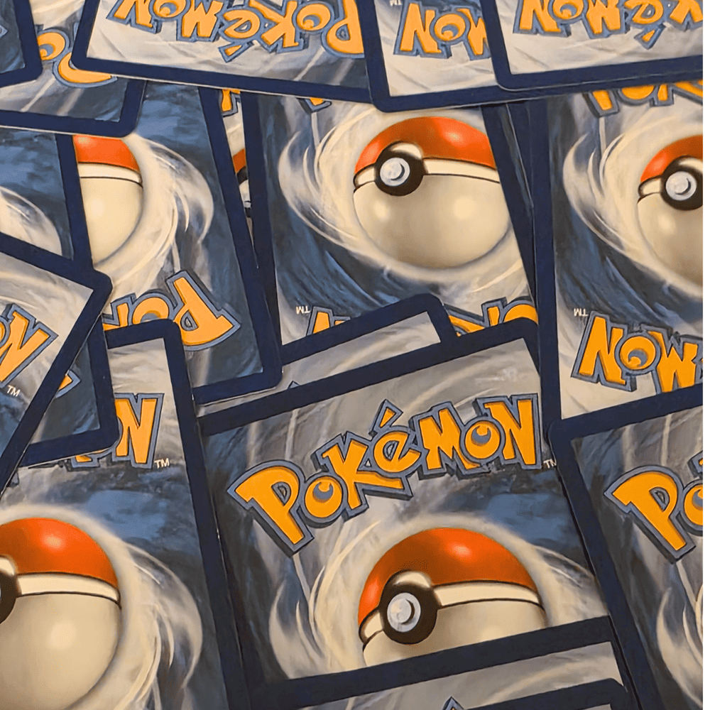 50 Cartes Pokémon officielles en français dont 5 brillantes