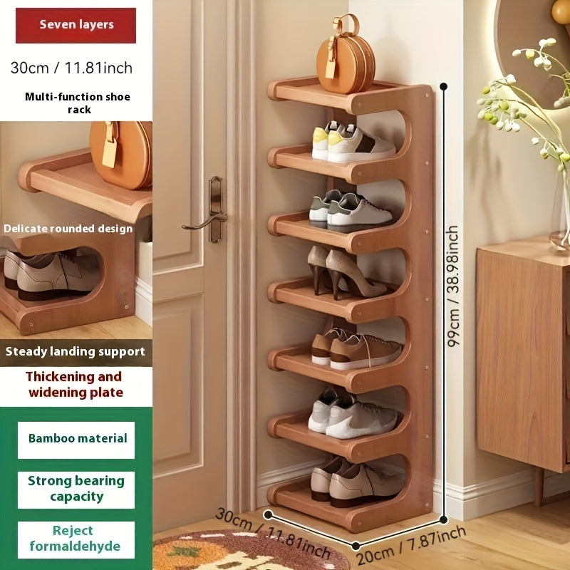 Un meuble à chaussures compact à 7 niveaux conçu pour les espaces d'angle dans les maisons, les résidences étudiantes ou les locations, maximisant l'efficacité du stockage. Ces armoires à chaussures s'intègrent bien dans divers types de pièces.