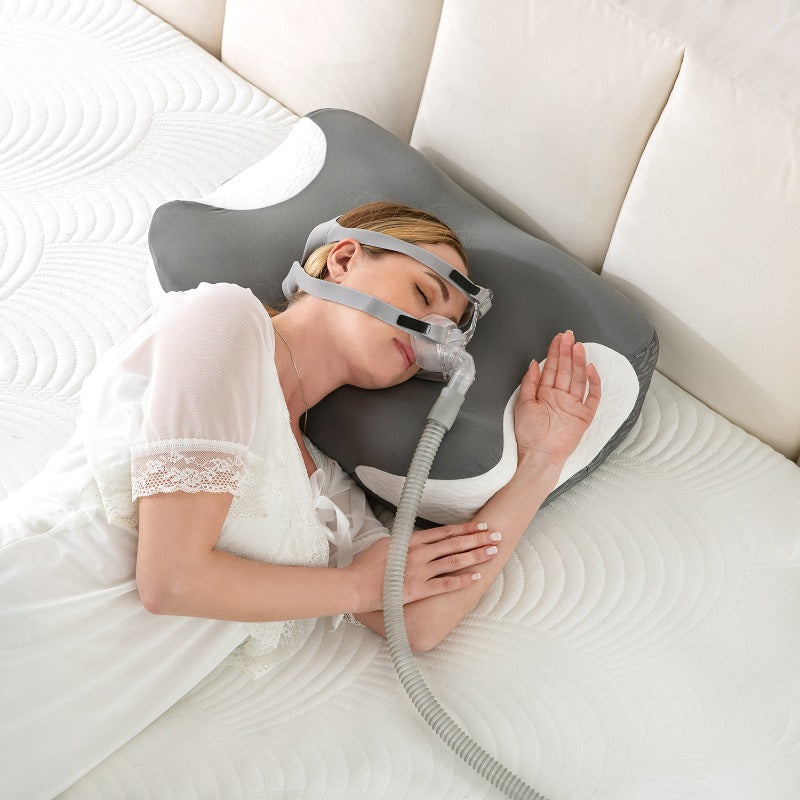 Oreiller CPAP pour dormeurs latéraux, dorsaux et ventraux, oreiller ergonomique profilé pour réduire les fuites d'air et la pression de la masque, oreiller cervical pour tous les utilisateurs de CPAP, fermeté et hauteur réglables avec inserts amovibles