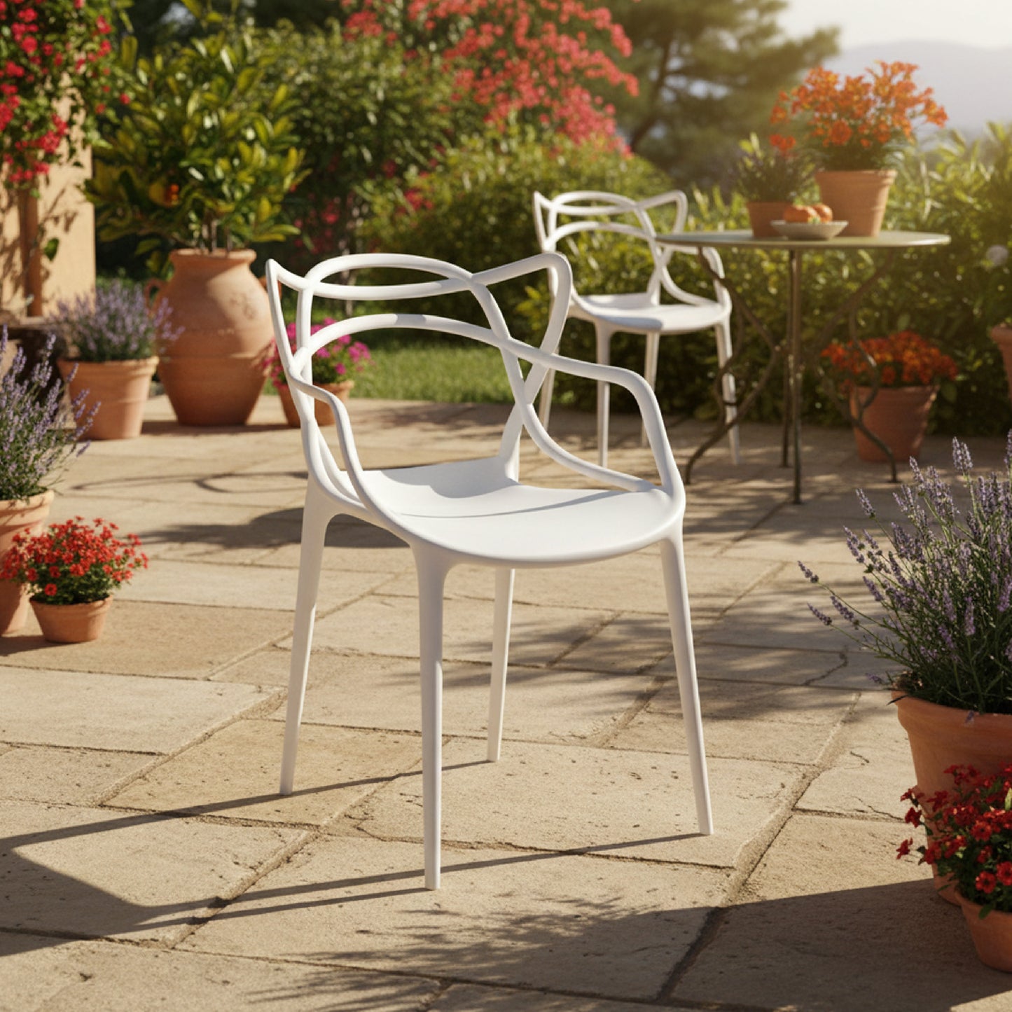 Baroni Home Lot de 4 chaises en plastique blanc – Empilables, prêtes à l'emploi sans assemblage requis, faciles à nettoyer, avec pieds antidérapants pour une stabilité accrue – Idéales pour cuisine, salon, salle à manger, jardin, terrasse ou balcon – Assi