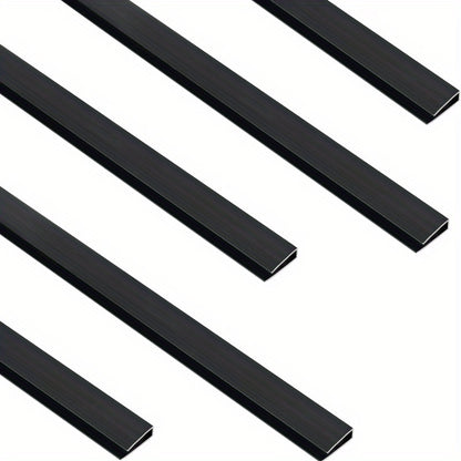 Profil de couverture de clôture en PVC, 5 pièces X 1M, conçu comme un accessoire de protection pour les écrans d'intimité en PVC. Chaque profil mesure 1M de long, disponible en pack de 5. Durable, résistant aux intempéries et facile à installer, idéal pou