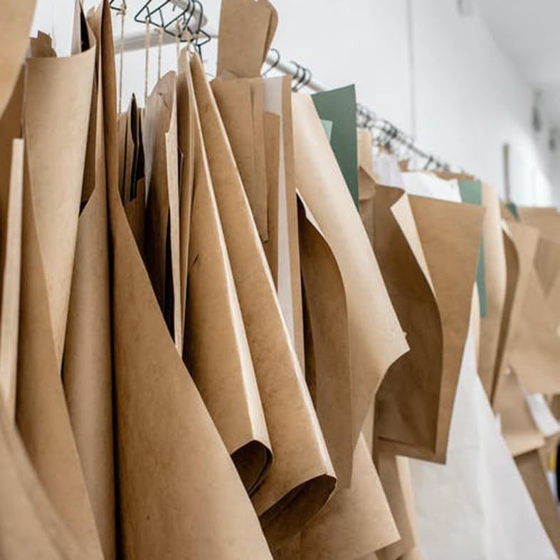 1 Rouleau de Papier Kraft Marron 60 cm × 15 m – Papier en Rouleau Polyvalent pour Emballage, Emballage Cadeau, Création de Patrons, Loisirs Créatifs, Artisanat, Décoration et Industrie